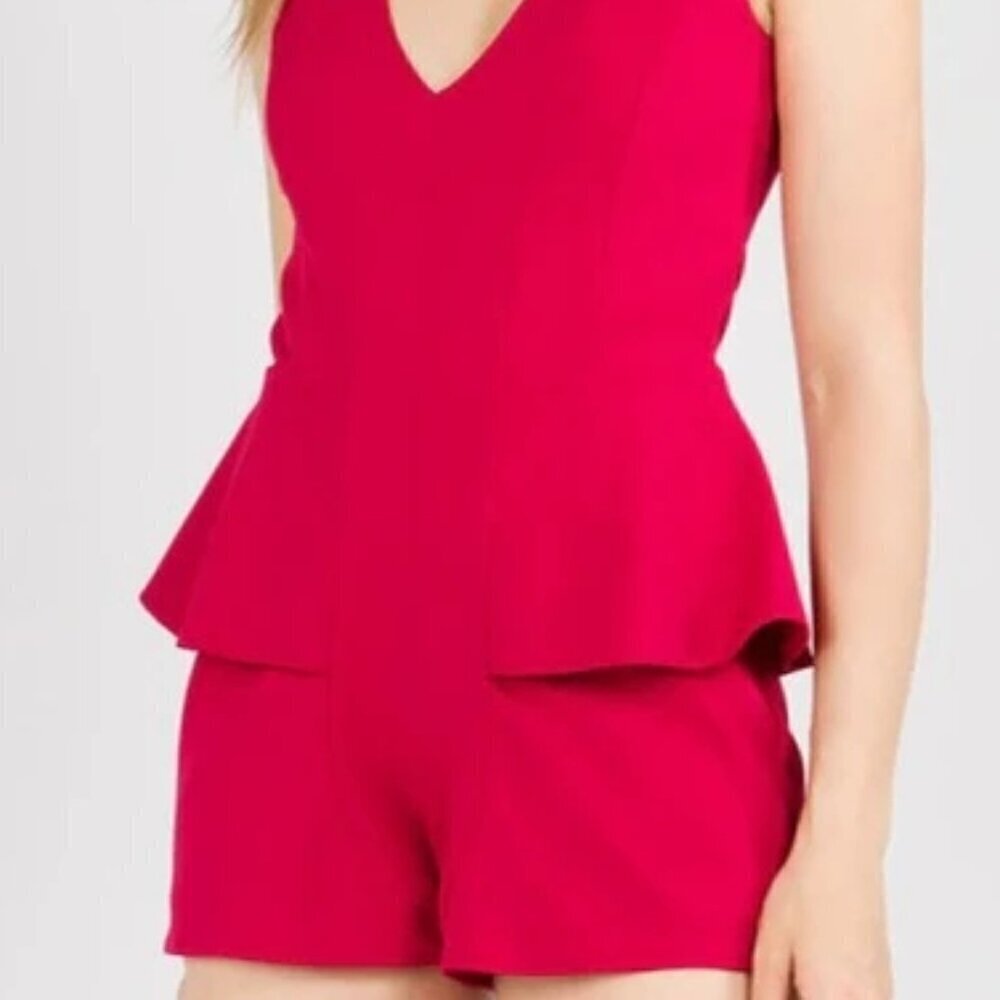 NWT Strut & Bolt Sleeveless Romper